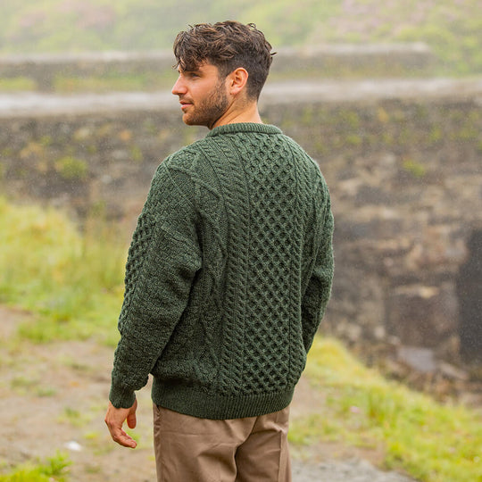 Green Men's Lightweight Aran Sweater