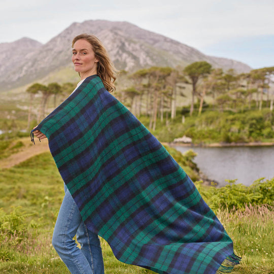 Blackwatch Tartan Lambswool Throw